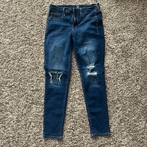 Gap Dark Wash Destroyed “Favorite” Jeggings